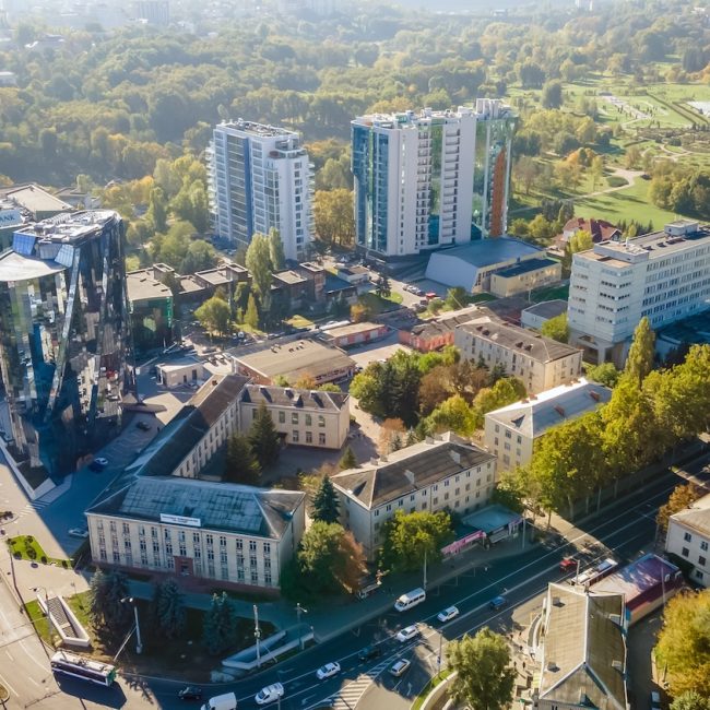 Campusul Universitatii Pedagogice de Stat Ion Crenaga din Chisinau, str. Ion Creanga 1 (1)