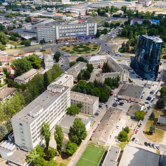 Campusul Universitatii Pedagogice de Stat Ion Crenaga din Chisinau, str. Ion Creanga 1 (6)